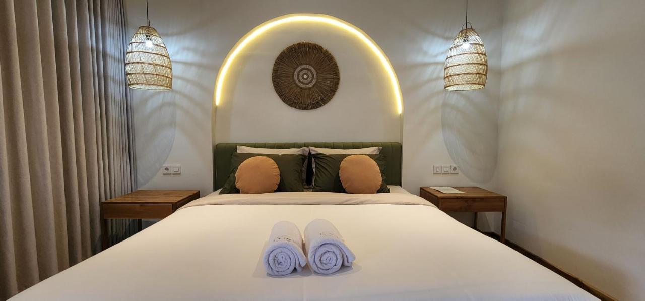 Tiu Oasis Lombok 호텔 Kuta  외부 사진