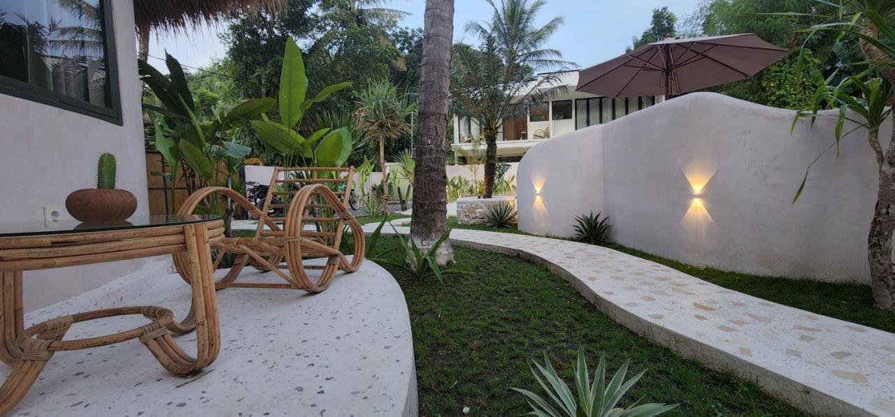 Tiu Oasis Lombok 호텔 Kuta  외부 사진