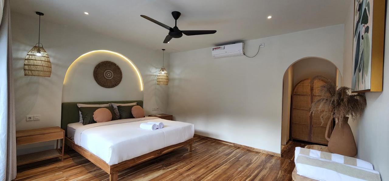 Tiu Oasis Lombok 호텔 Kuta  외부 사진