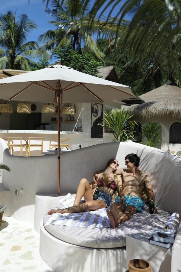 Tiu Oasis Lombok 호텔 Kuta  외부 사진
