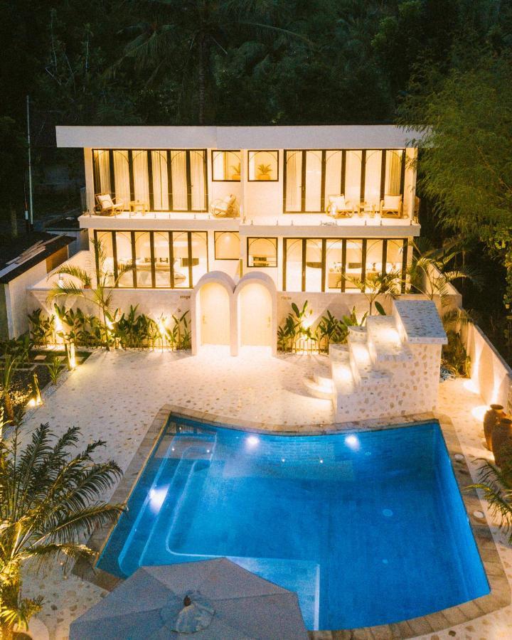 Tiu Oasis Lombok 호텔 Kuta  외부 사진