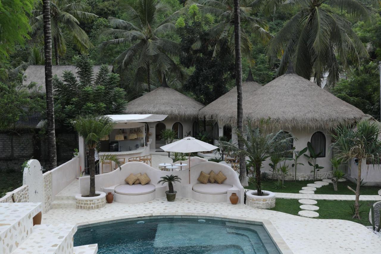 Tiu Oasis Lombok 호텔 Kuta  외부 사진